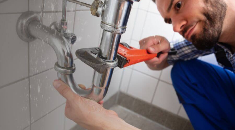 Professional same day plumber services in Leroy, MI